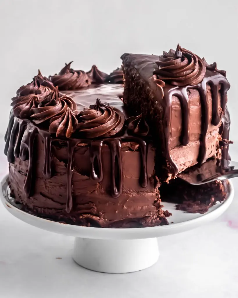 chocolate drip cake with chocolate ganache drips