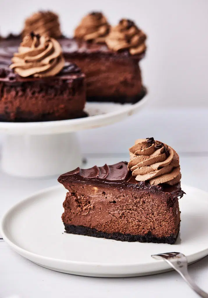 chocolate cheesecake slice