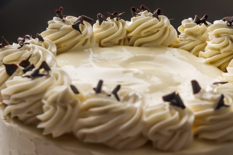 German Buttercream (custard buttercream)