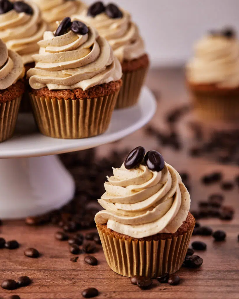 coffee cupcakes with coffee flavoured russian buttercream