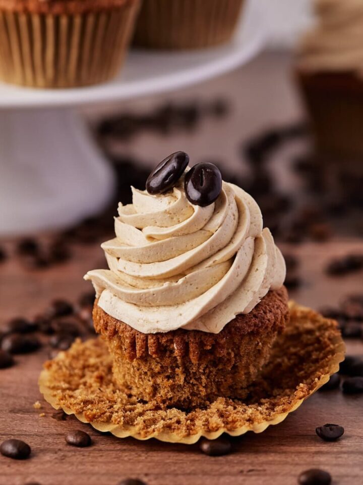 coffee cupcakes with coffee buttercream