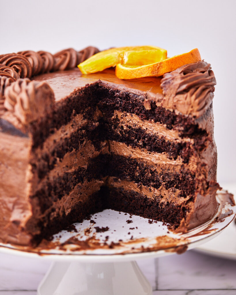 layers inside a chocolate orange cake with chocolate orange filling