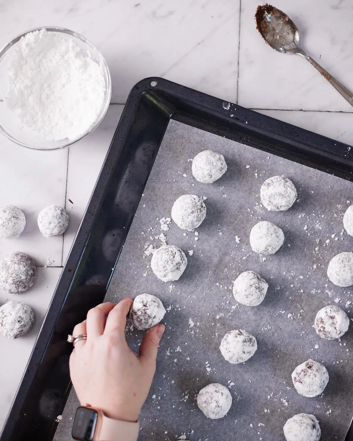 tray full of chocolate balls (scottish truffles).