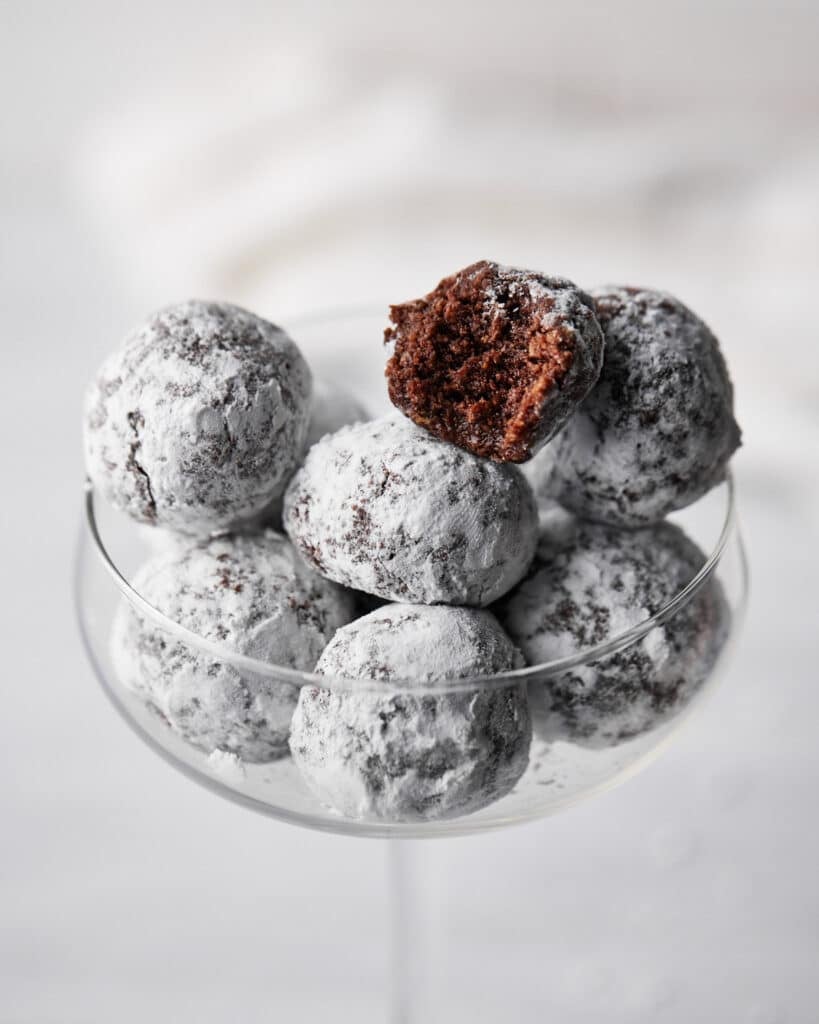Chocolate Balls (Scottish Truffles) Bonni Bakery