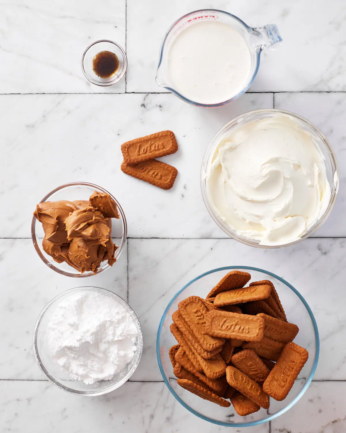 ingredients for biscoff cheesecake.