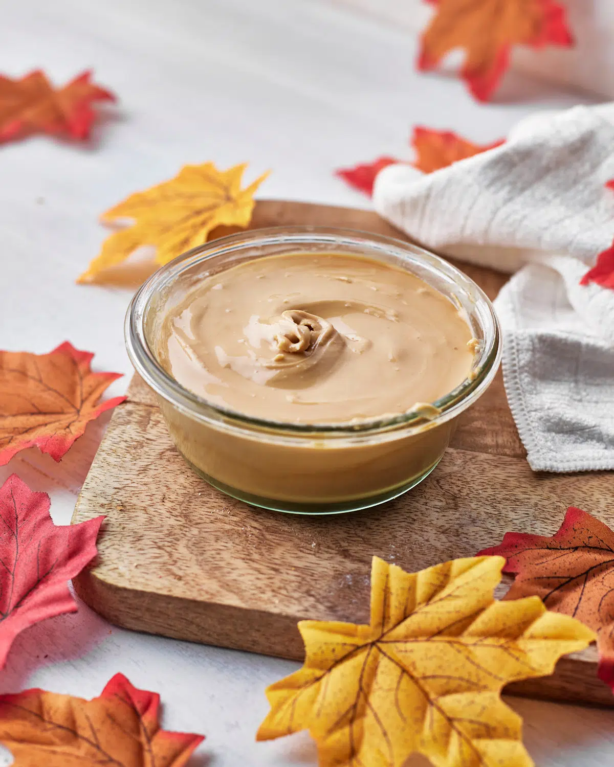 maple cream (maple butter) in a jar.