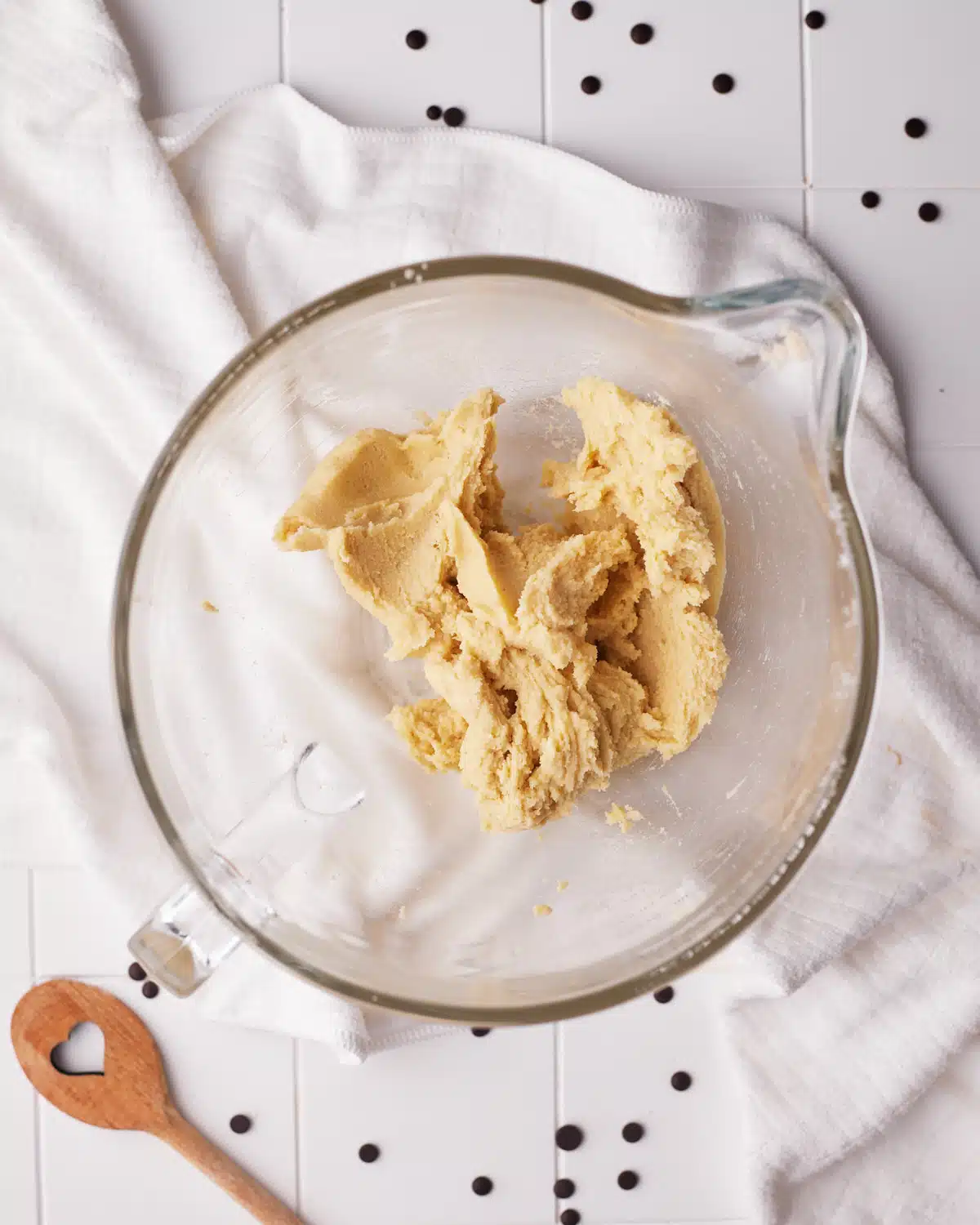 process shot of making no bake cookie dough bites. 